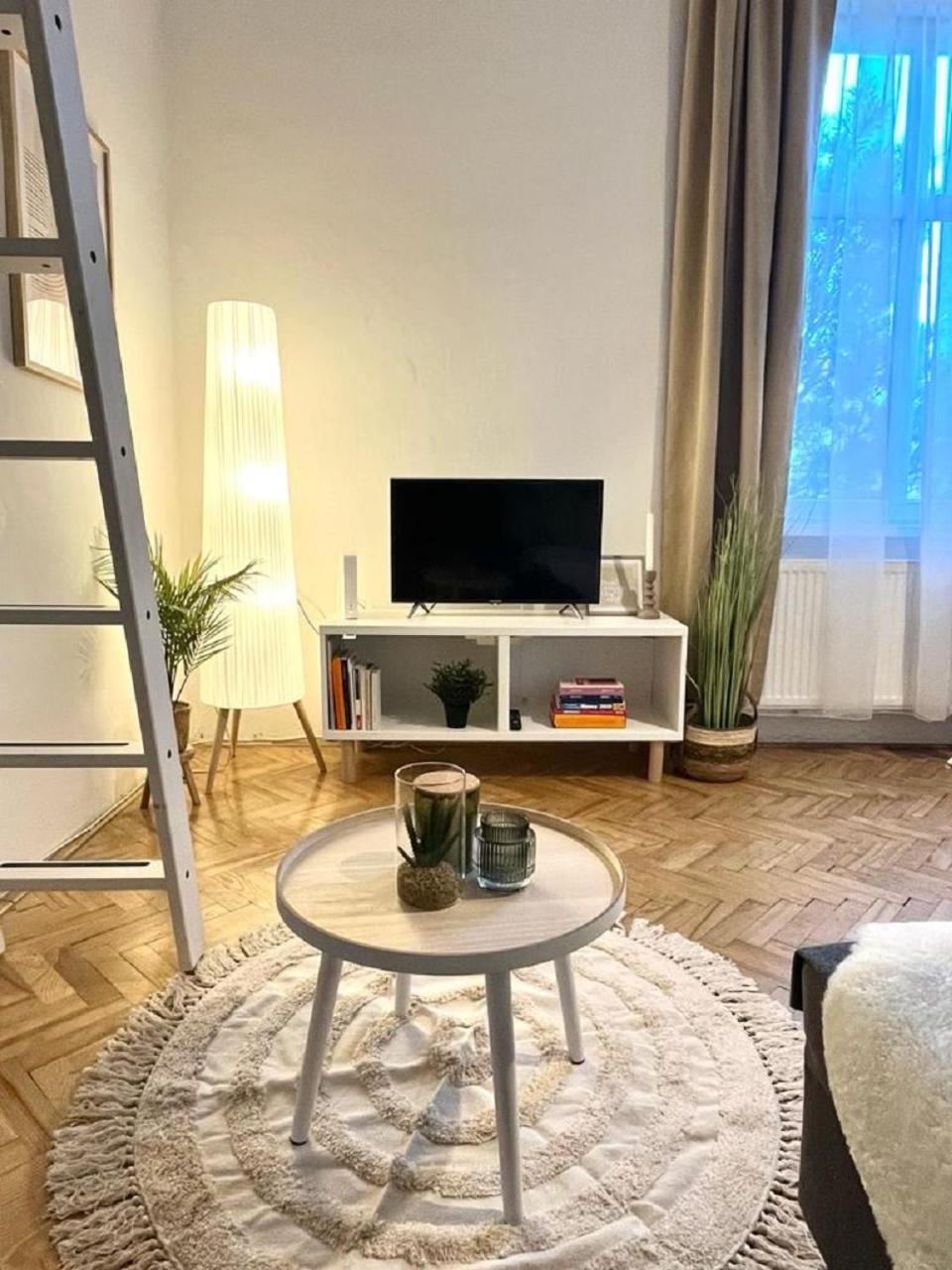 Apartment Cecil - Old Town Bratislava Exterior foto